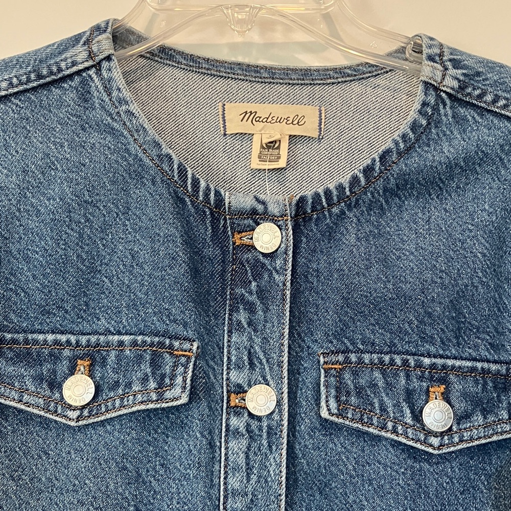 NWT Madewell Denim Lady Jacket in Lakecourt Wash - Picture 3 of 4
